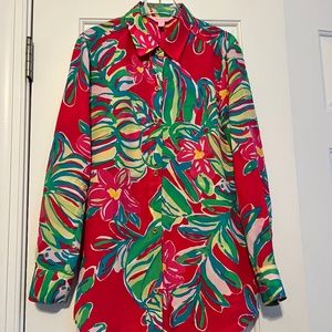 Lilly Pulitzer front button up blouse
